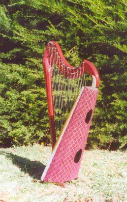 "Adaryn" 23-string harp